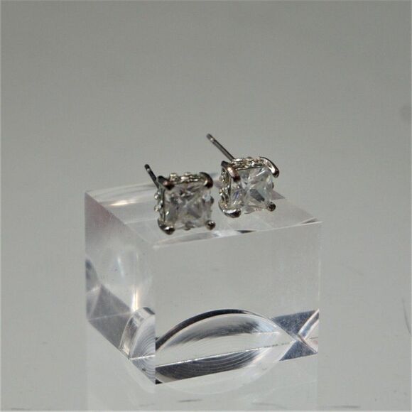 Vintage Cubic Zirconia Stud Earrings 7 mm Square Princess Cut Clear Unisex - Picture 2 of 5